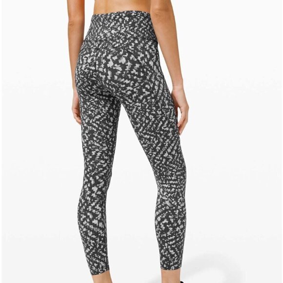 Lululemon Fast and Free Tight 25" *Non-Reflective Nulux Pace Lace Graphite Grey - Picture 7 of 7